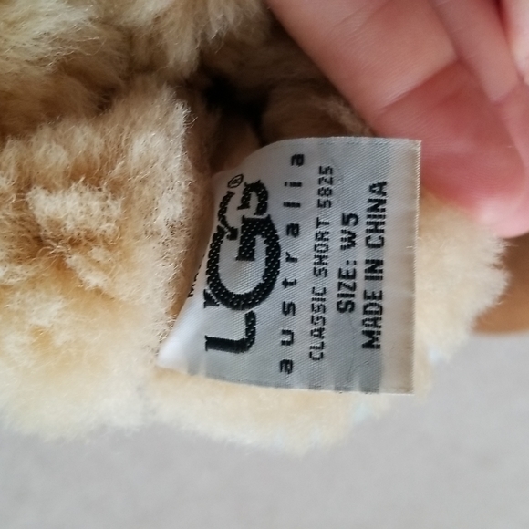 Ugg short boots in camel, size 5 - Picture 3 of 7